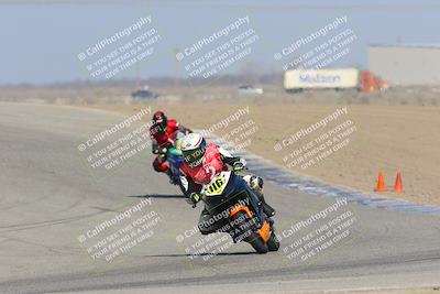 media/Feb-11-2022-TrackDaz (Fri) [[a06789d7ad]]/3 Lap Race/Grapevine/